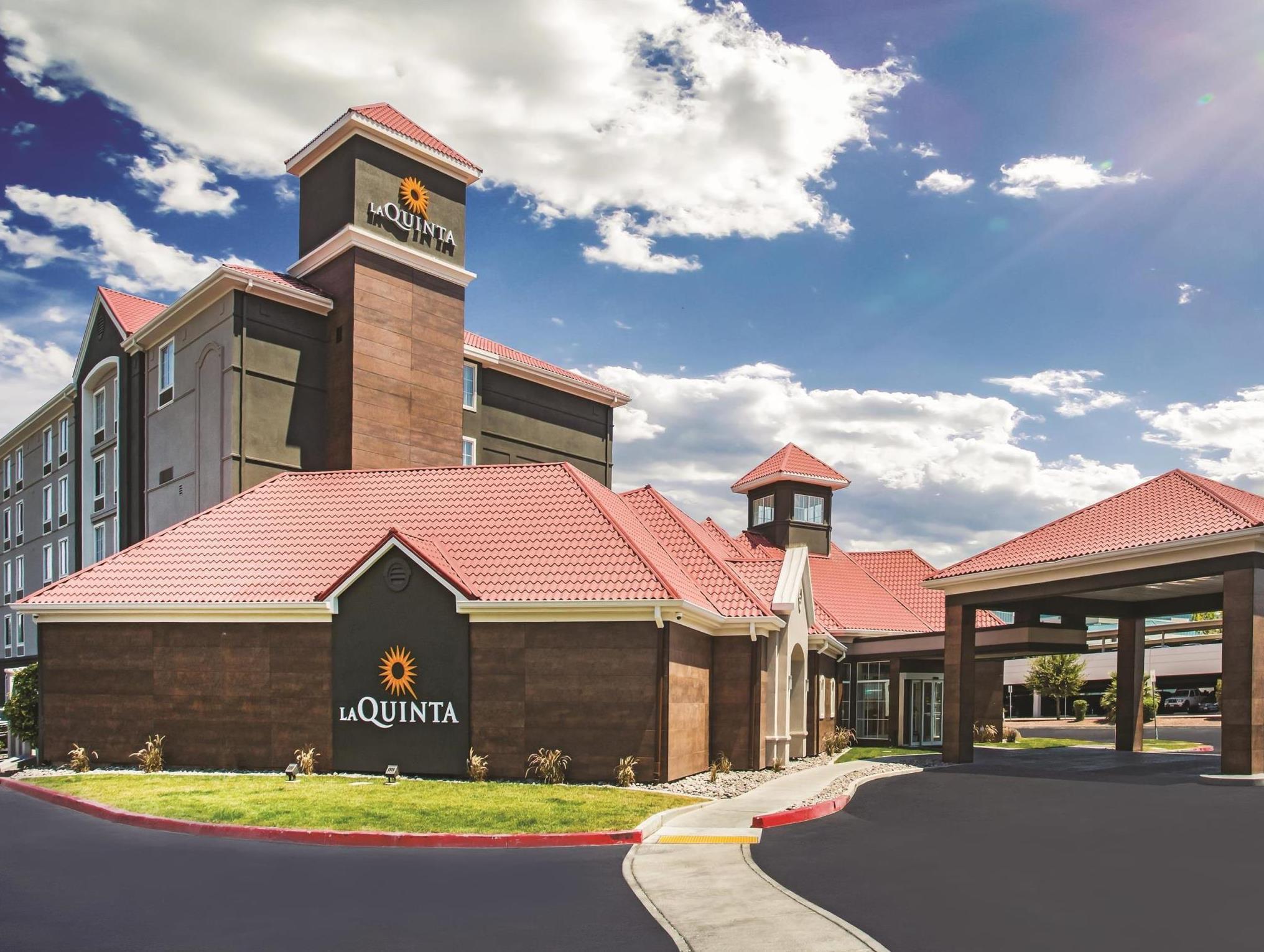 La Quinta By Wyndham Las Vegas Summerlin Tech Экстерьер фото