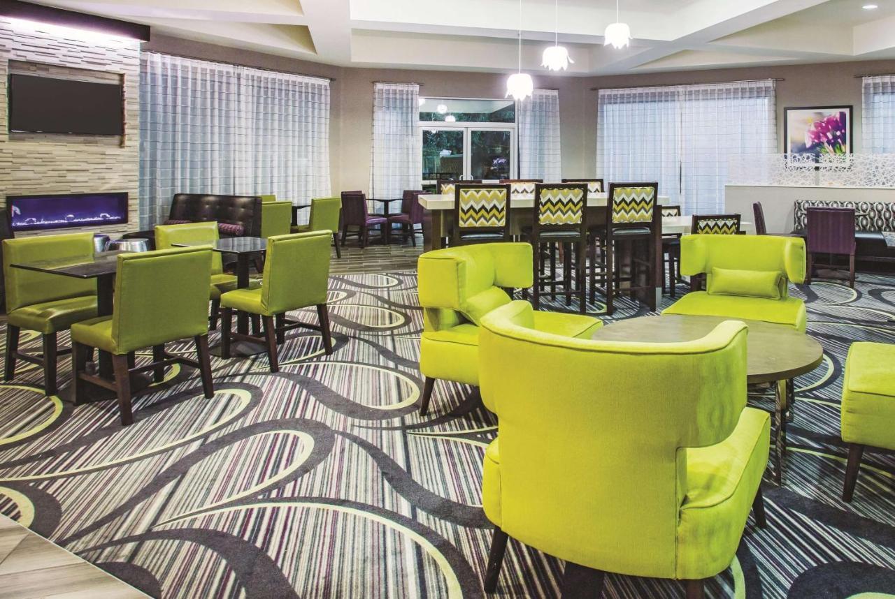 La Quinta By Wyndham Las Vegas Summerlin Tech Экстерьер фото