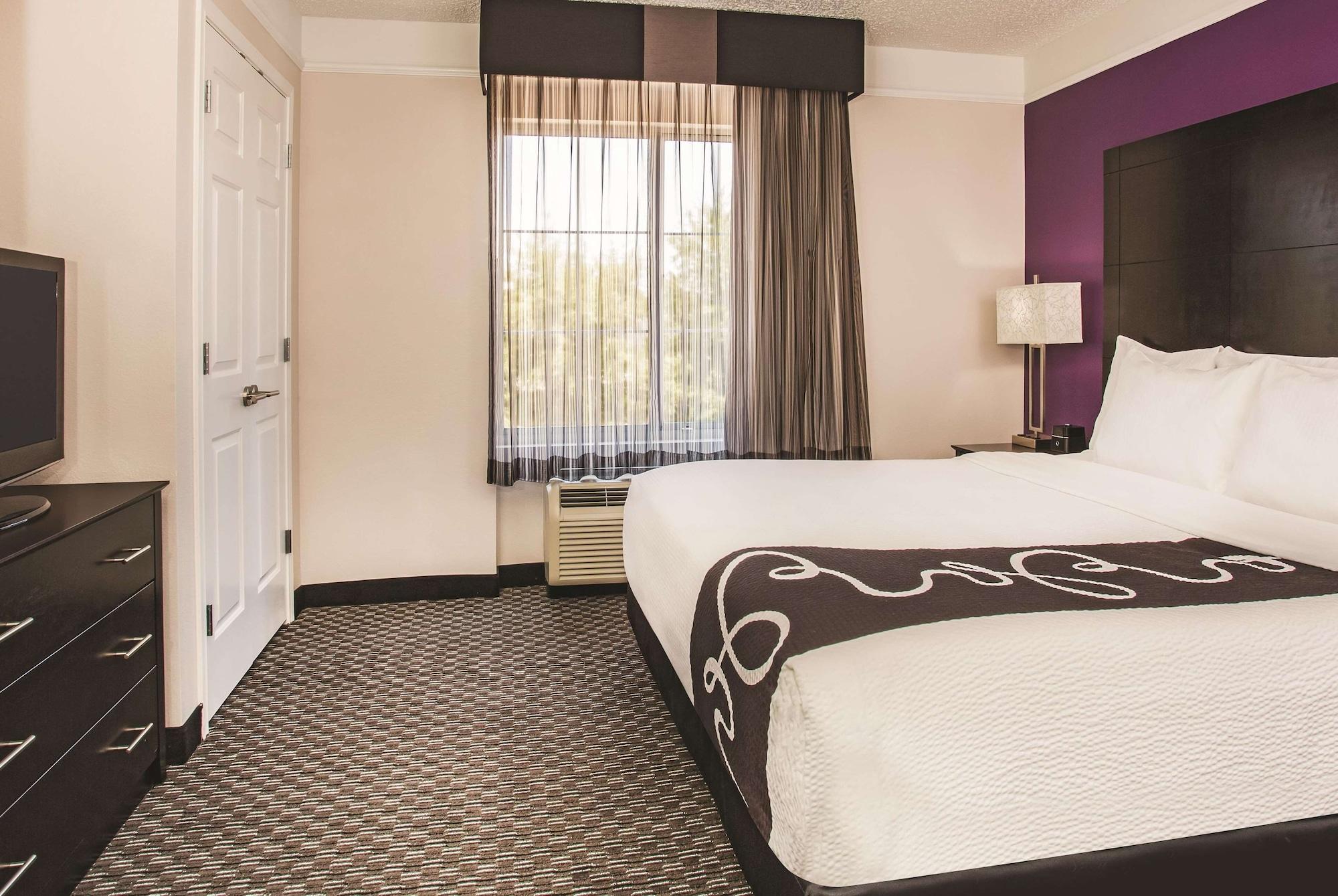 La Quinta By Wyndham Las Vegas Summerlin Tech Экстерьер фото