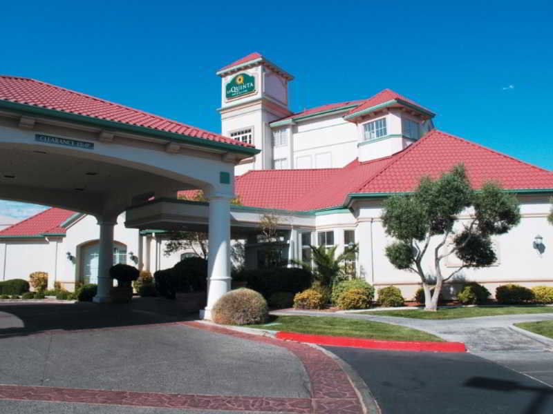 La Quinta By Wyndham Las Vegas Summerlin Tech Экстерьер фото